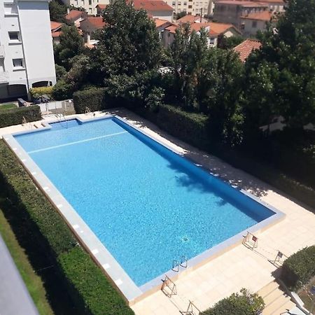 Appartement Pas Cher En Bord De Mer Avec Piscine Canet-en-Roussillon Buitenkant foto